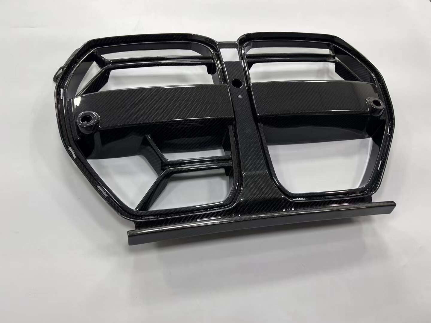 Carbon Fiber Grill Dry Black Carbon Fiber G8X CSL Style